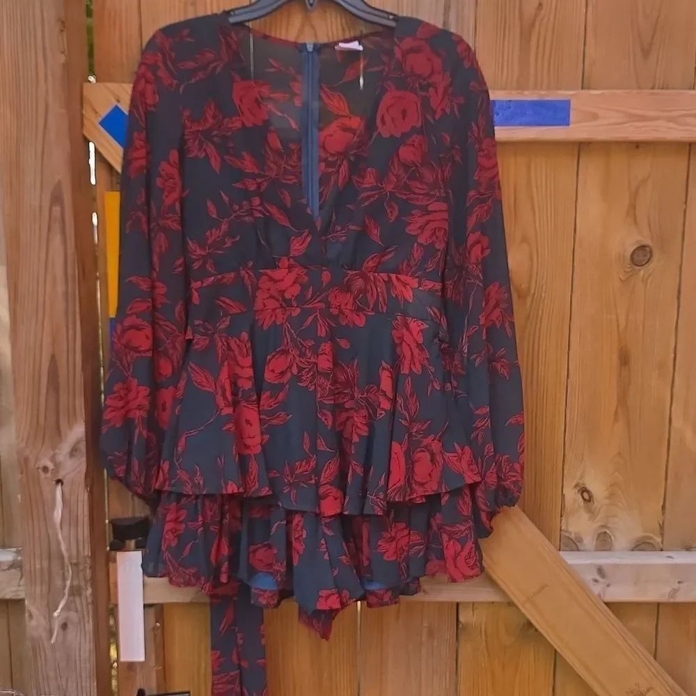 Selfie Leslie Red and Black Floral Romper